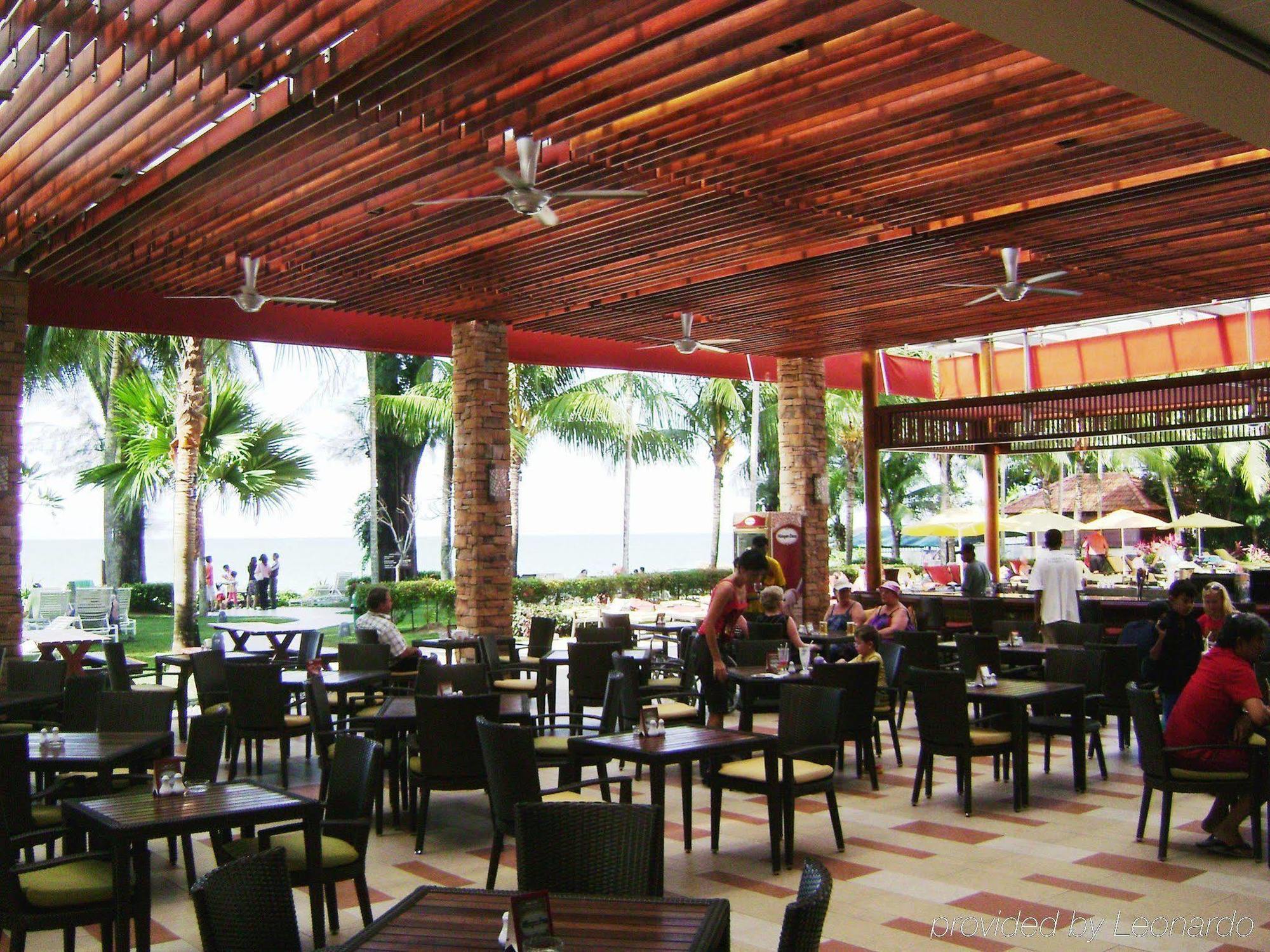 Holiday Inn Resort Penang Batu Feringgi Εστιατόριο φωτογραφία