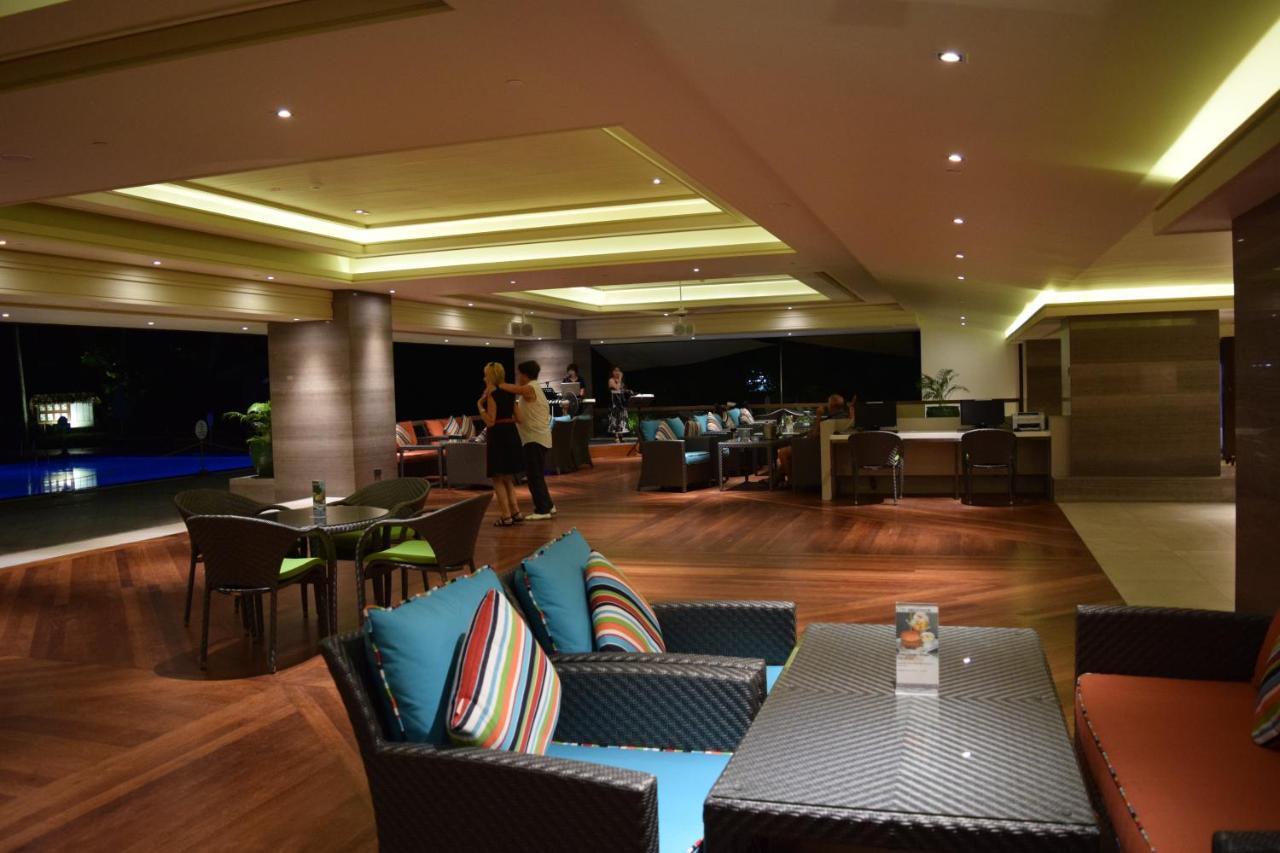 Holiday Inn Resort Penang Batu Feringgi Εξωτερικό φωτογραφία